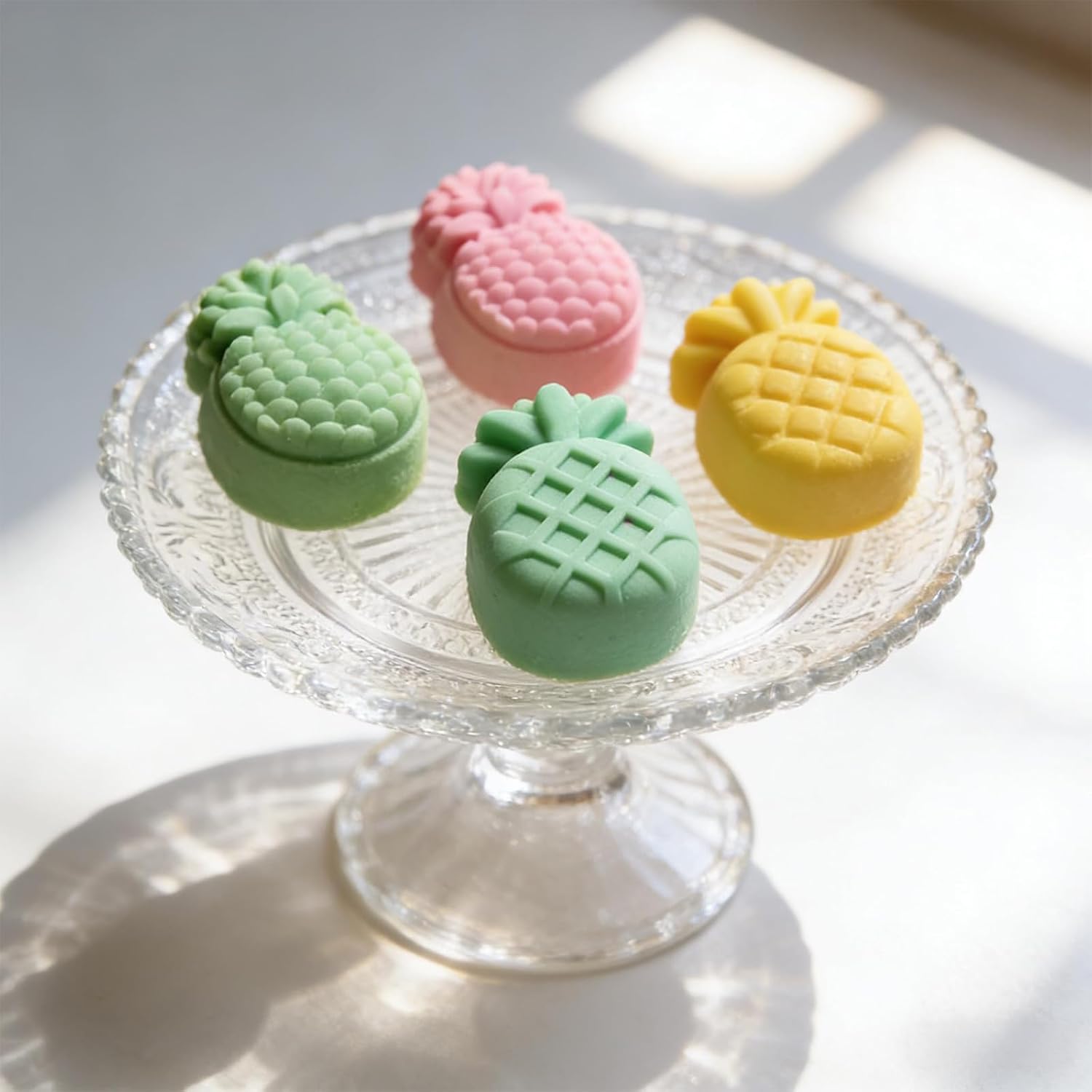 8-Cavity Pineapple Silicone Molds, 3D Pineapple Chocolate Baking Molds | for Candy, Jelly, Ice Cube, Gummy, Pastry, Cupcake Topper, Cake Decoration, Resin, with Different Pineapple-shaped