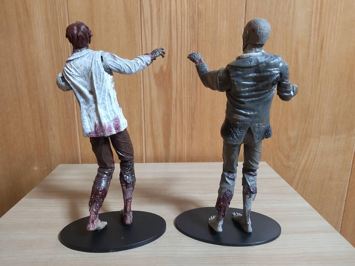 Amazon.co.jp: バイオハザード NECA ネカ アクションフィギュア ゾンビ 