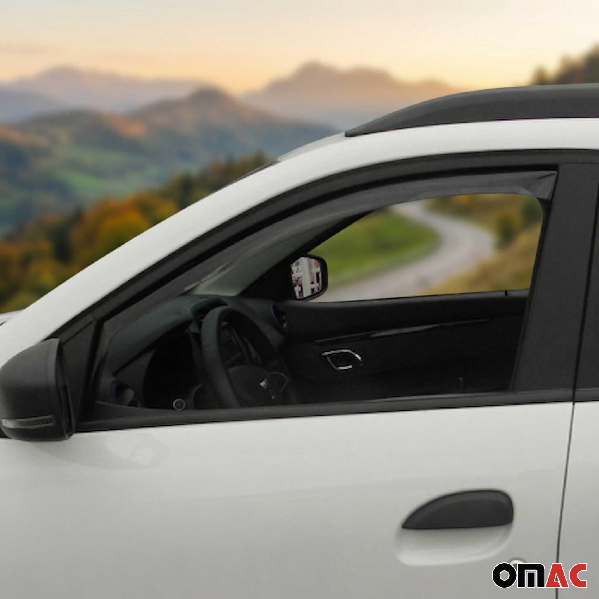 OMAC Déflecteurs d'air et de pluie compatibles avec Dacia Spring 2021-2026 - En acrylique foncé - 4 pièces