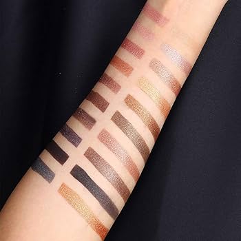 アイシャドウ 6点セット 最終セール clio アイシャドウ6点セットの通販 by nshop｜ラクマ