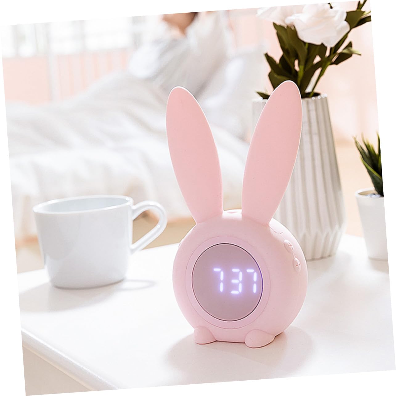 VALICLUD Reloj Despertador Infantil LED con Orejas de Conejo Recargable USB Magnético y Colgante Pequeño y Silencioso para Escritorio Color Rosa