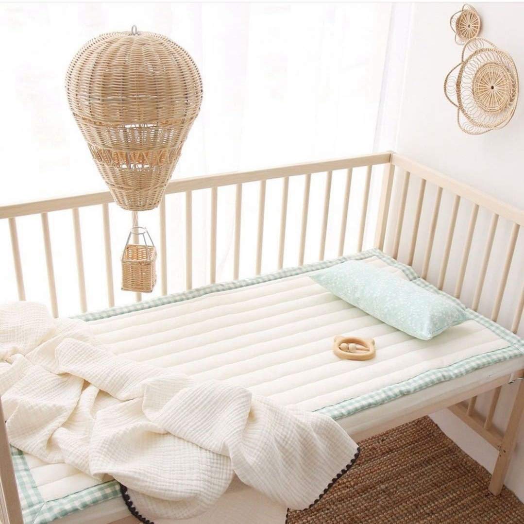 Garneck Decorativa in Rattan Intrecciato Artigianale Ornamento Sospeso Per Cameretta Ragazzo Ragazza e Casa Design Elegante in Naturale