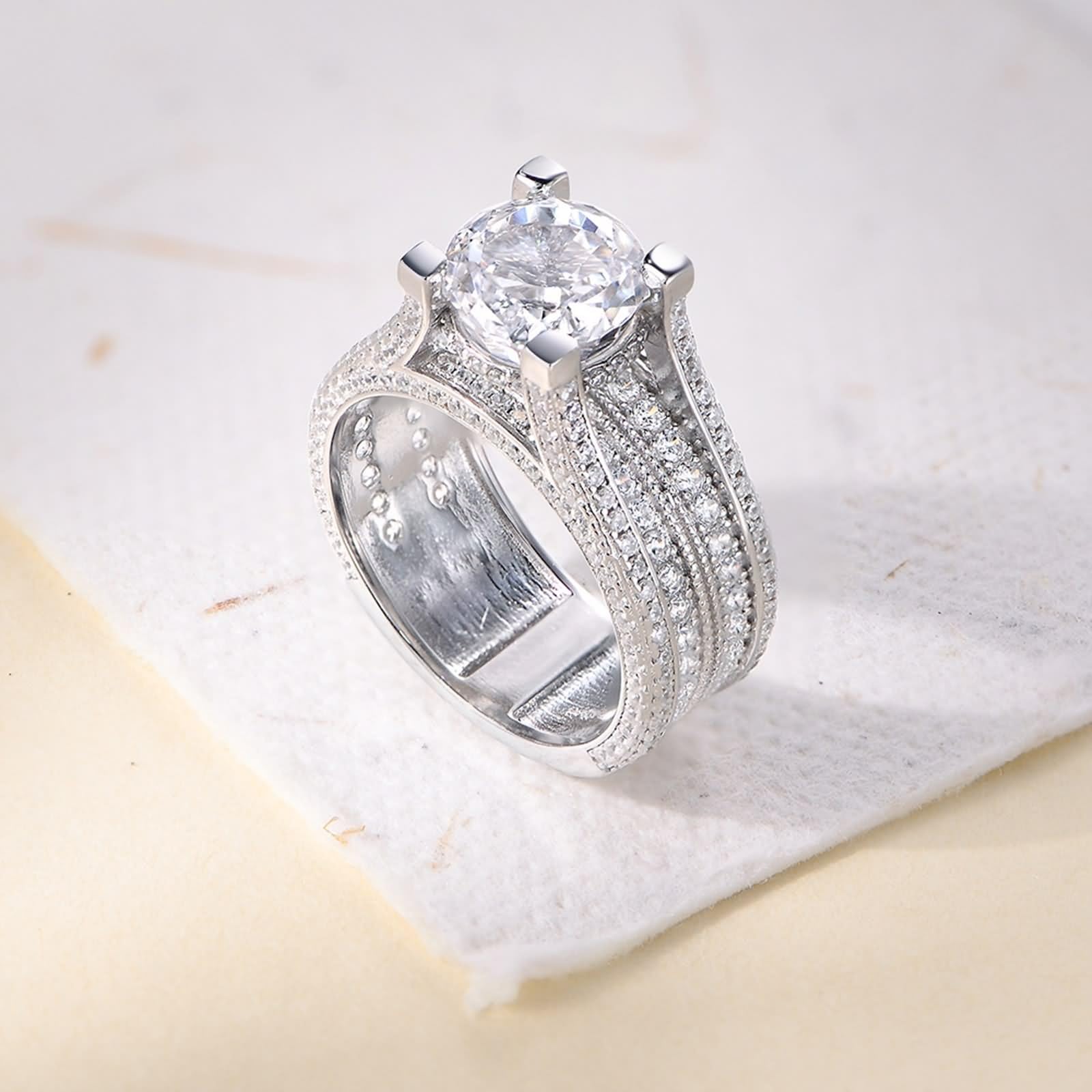 Alianza de boda de oro blanco, anillos de moissanita para mujer, banda gruesa redonda con moissanita