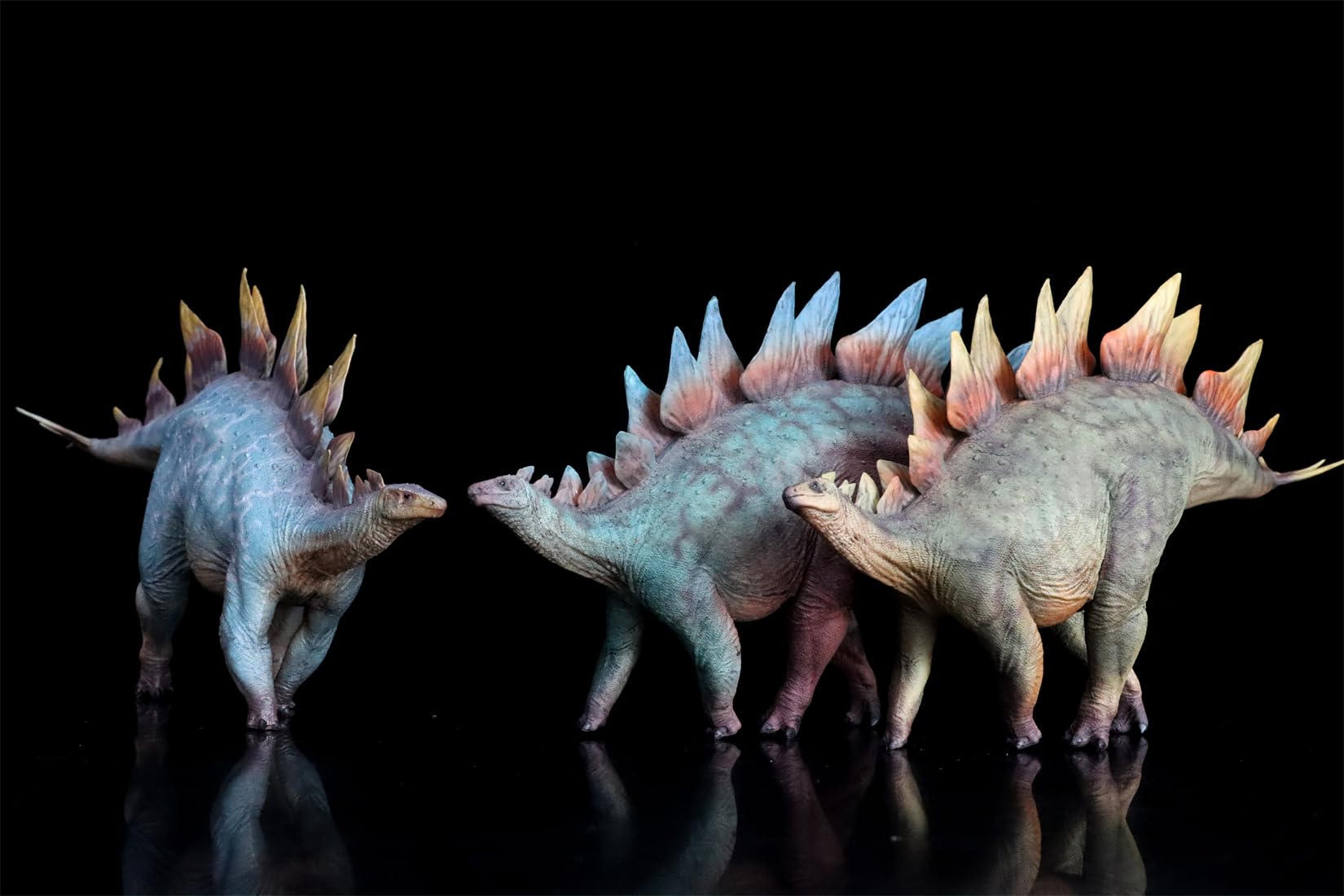 AMITD Figura decorativa de dinosaurio a escala 35 de estegosaurio (095 verde)