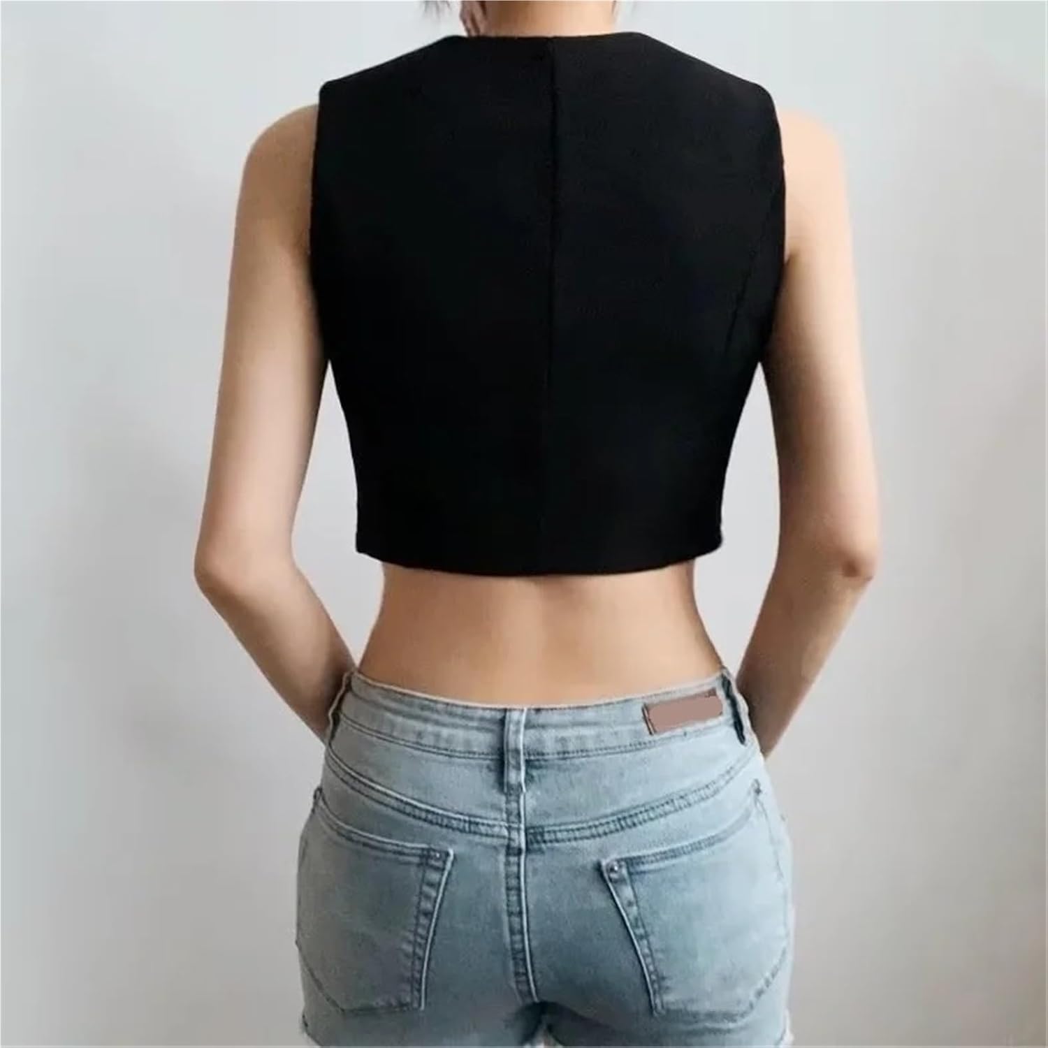 Women's V-neck Buttoned Short Suit Vest Versatile Vest Jacket For Daily Outings And Dates In The Workplace