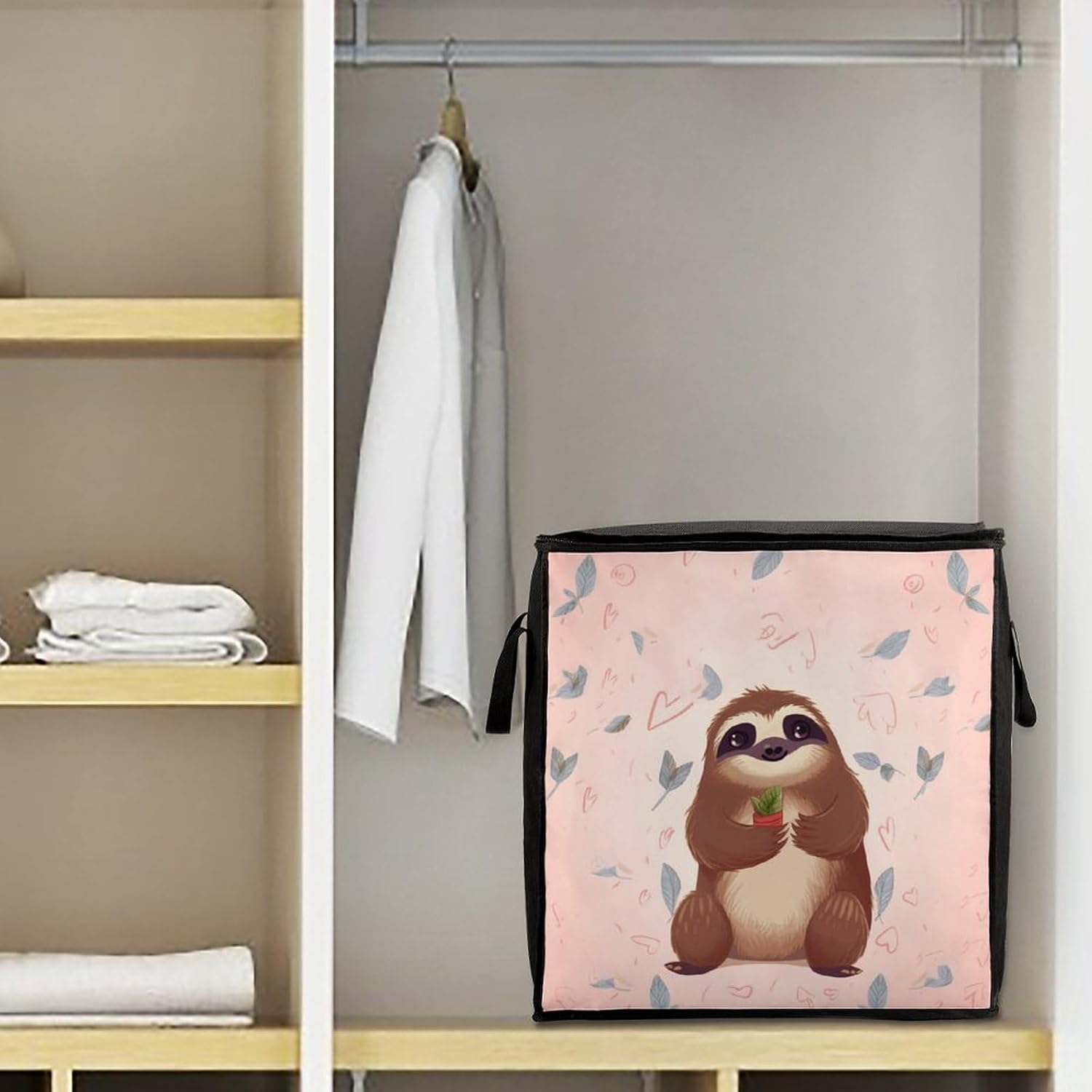 Cute Sloth Storage Bags Closet Organizer Clothes Storage Bin Blanket Storage Bag with Zipper And Handle Clothes Storage Containers for Clothing, Sweater, Comforter, Bedding