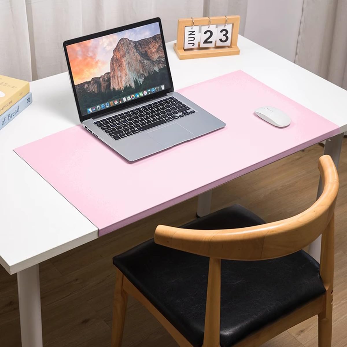 Large Leather Desk Pad with Edge Protection, Non-Slip Waterproof Desk Mat for Writing Work Game, Smooth Extended Laptop Mouse Keyboard Pads (Pink,70x40cm)