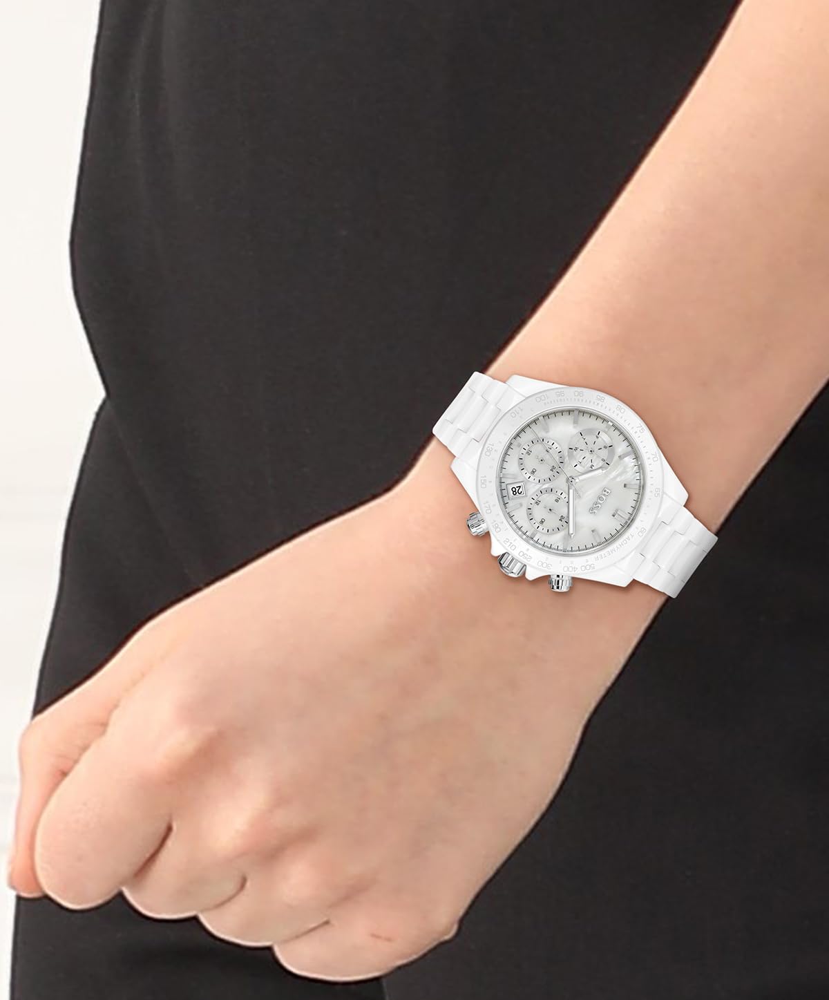 BOSS Multi Zifferblatt Quarz Uhr für Damen Kollektion Novia mit Edelstahl oder Keramikband