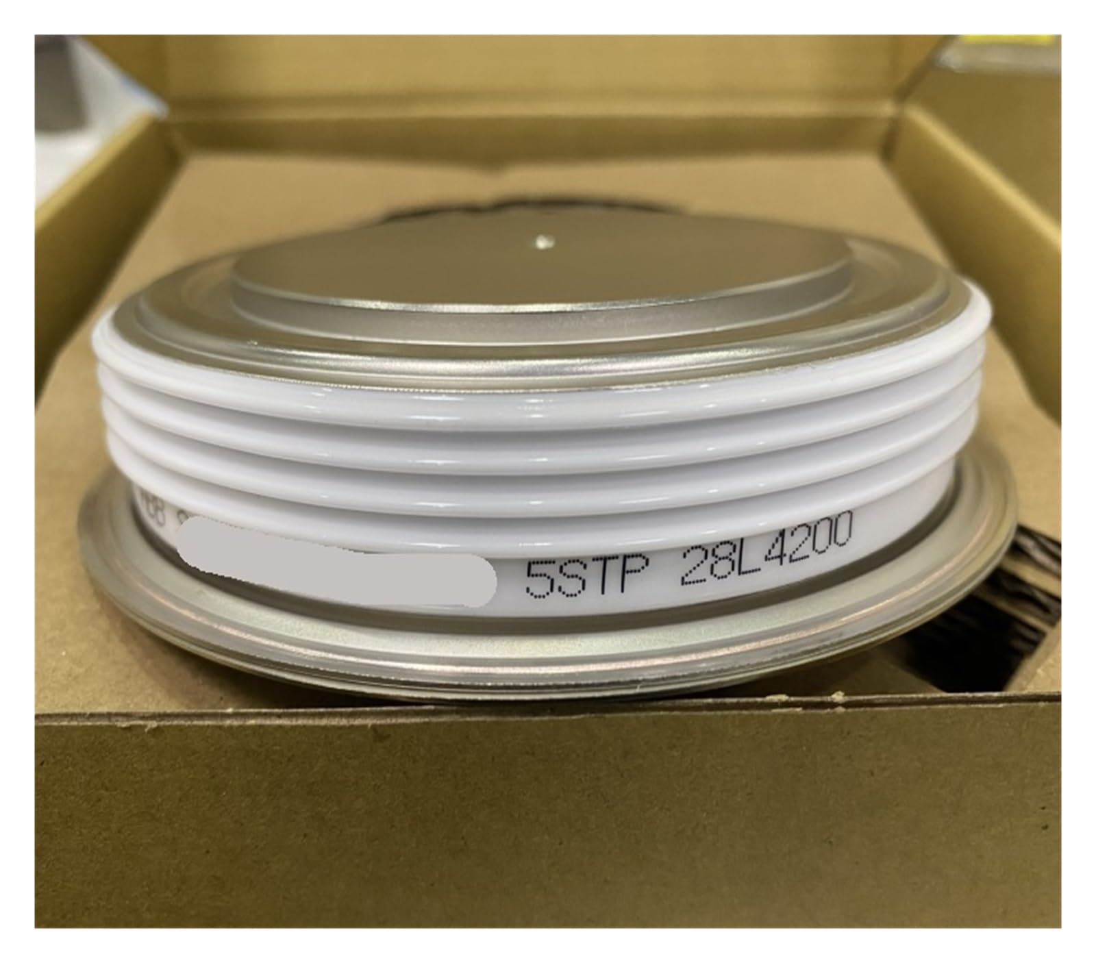 EAHWCXSD DG646BH25-125 FG600BV-90 5STP28L4200 5STP38N42005STP25L5200 5STP34N5200 SG800GXH25 SG800GXH22 SG600GXH26 thyristor Module(5STP28L4200)