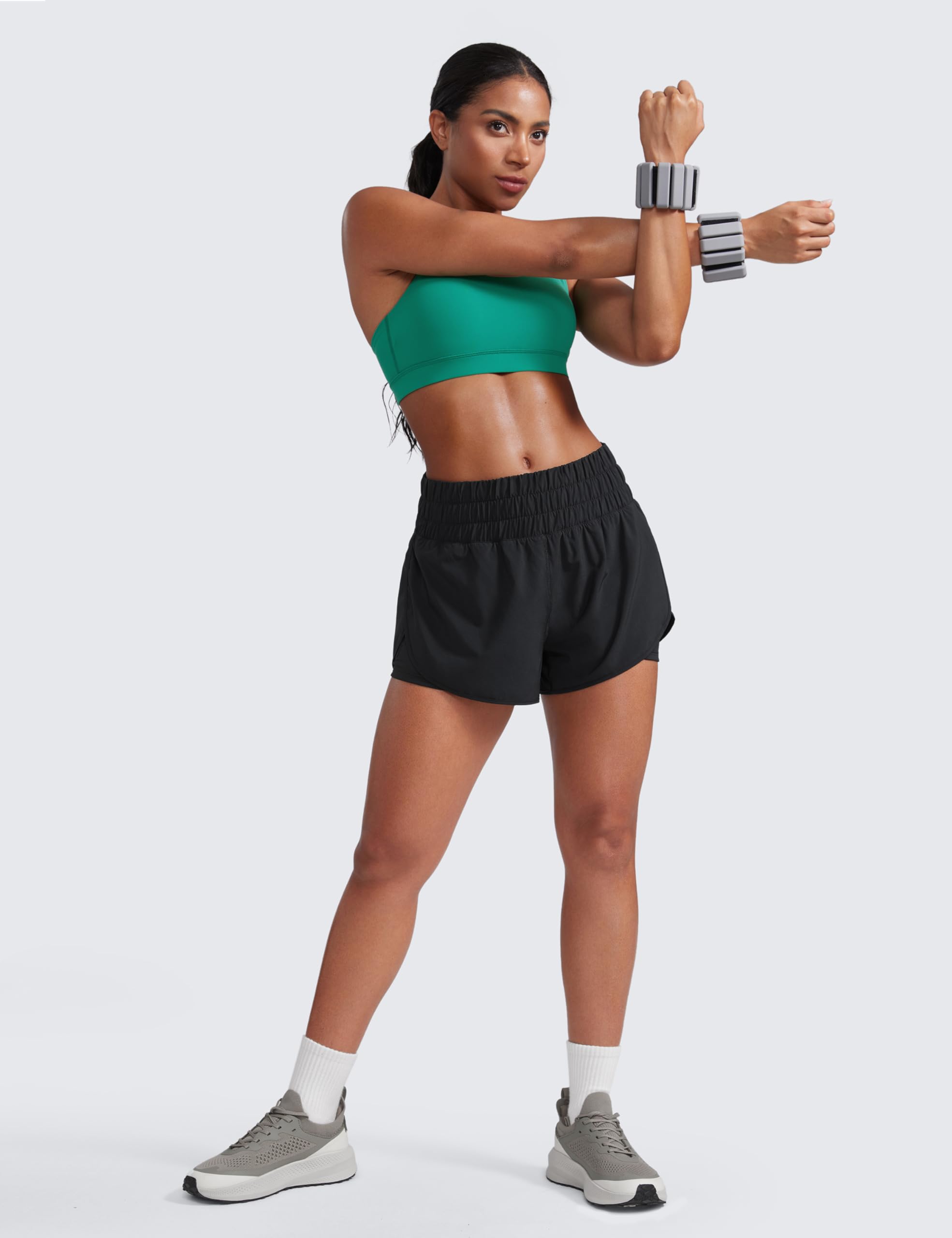 CRZ YOGA Damen 2 in 1 Running Shorts High Waist Schnelltrocknend Atmungsaktiv Sporthose Laufhose Laufshorts mit Tasche