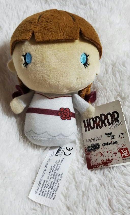 Amazon.co.jp: 死霊館 アナベル 人形 ぬいぐるみ HORROR PLUSH : おもちゃ