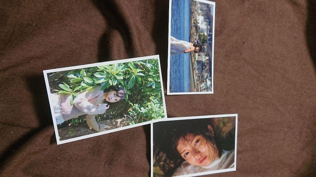Amazon.co.jp: 月刊 川島海荷 サイン入り写真集 : 文房具