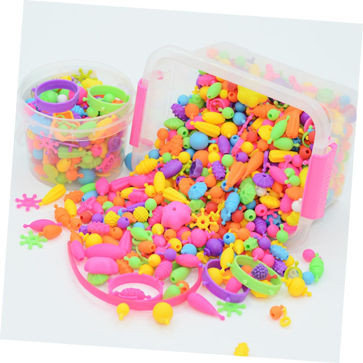 Parliky 1 boîte Coffret DIY Perles Plastique pour Bracelet et Collier Garçon Fille Boîte Portable et Lavable Kit Créatif pour Filles avec Perles Colorées et Variées