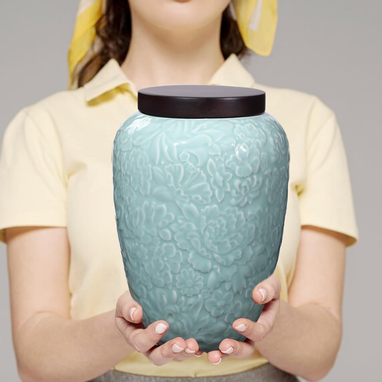 Large Urn for Ashes for Women/Men,Funeral Cremation Urns for Human Ashes Adult Female/Male,Decorative Floral Ceramic Burial Urn,Holds Up to 125LBS(125Cubic inch)(Velvet Bag Included) - Image 3