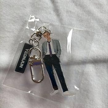 2020 TXT FANLIVE アクスタ キーリング 缶バッジ ヨンジュン 2020 TXT FANLIVE アクスタ キーリング 缶バッジ ヨンジュンの