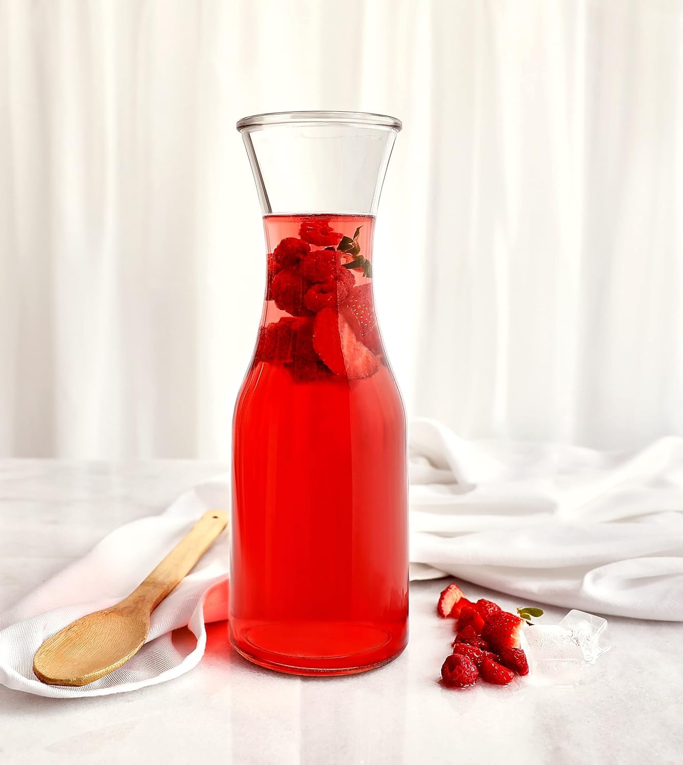 Kitchen Lux Glaskaraffe, 1 Liter Getränkekrug & elegante Weinkaraffe Dekanter, Karaffe Set mit 12 Stück, Mimosen-Bar-Karaffen & Saftgläser, Easy Pour Flaschen, Glas Wasserkaraffe, 963.9 g