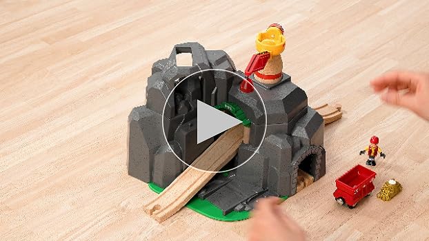 Amazon.com: BRIO World - 33889 Crane & Mountain Tunnel | 7