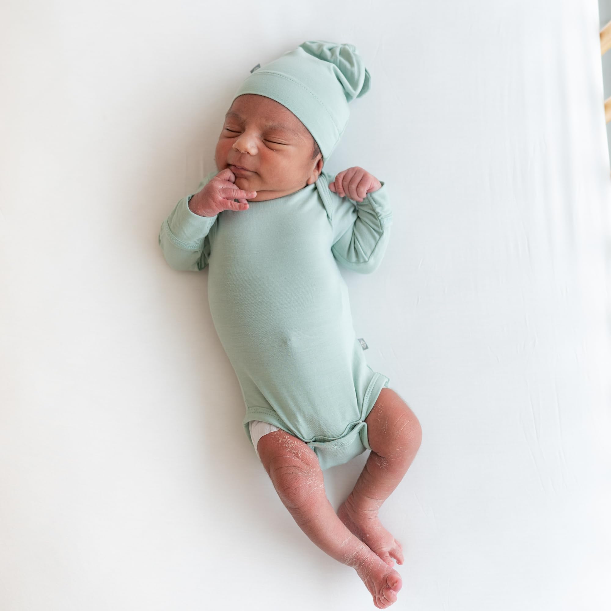 KYTE BABY Unisex Long Sleeve Bodysuit, Rayon Made From Bamboo (0-3 Months, Sage)