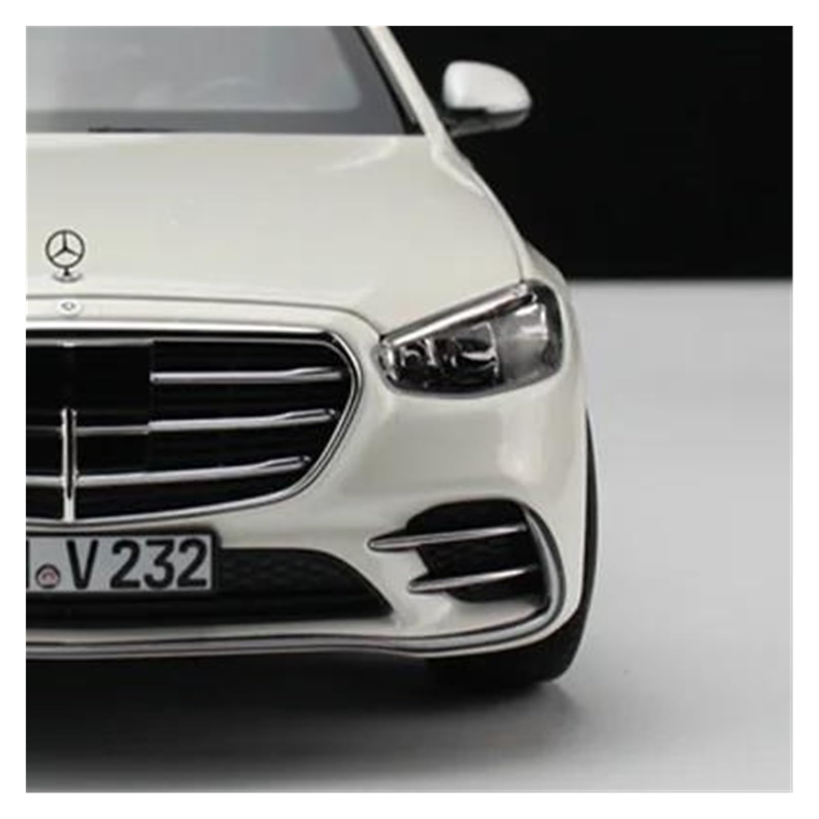 Metallo Scala Replica Per Mercedes Benz Classe S W223 1 18 Vintage Lega Pressofusa Modello Di Auto In Resina Souvenir Da Collezione Regalo Hobby Veicoli Giochi Set