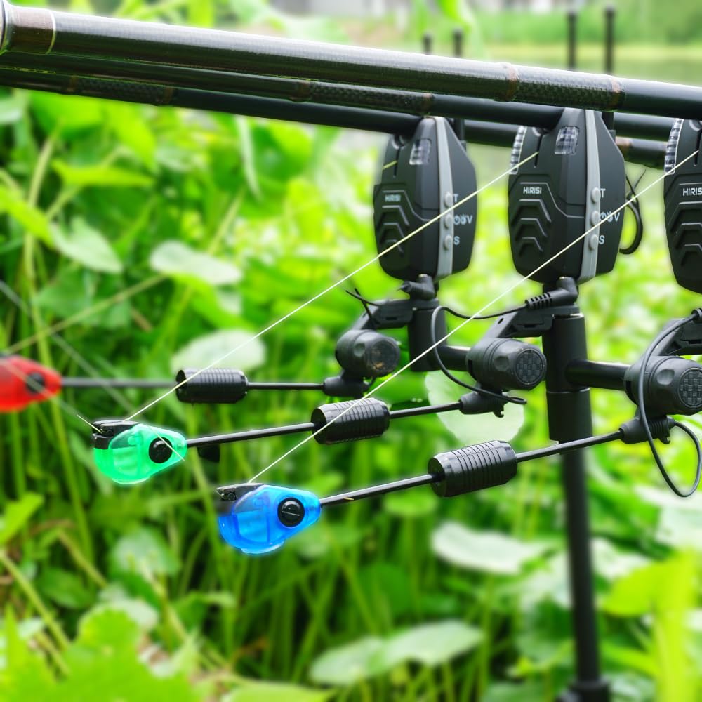 Hirisi Tackle Scambisti per pesca alla carpa, 4 pezzi, copertura protettiva, luci a LED, in acciaio inox, indicatore di morso per scambisti, accessorio per la pesca, elasticità regolabile, 3 livelli