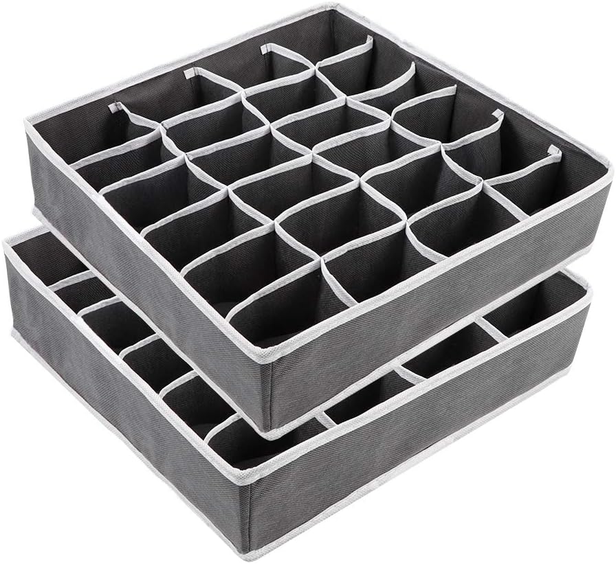 cassetto organizer per calze e biancheria intima
