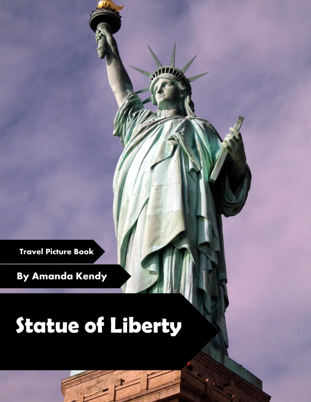 Statue of Liberty: Freedom's Beacon & New York Icon – A Visual Journey for History, Patriotism & Landmark Lovers