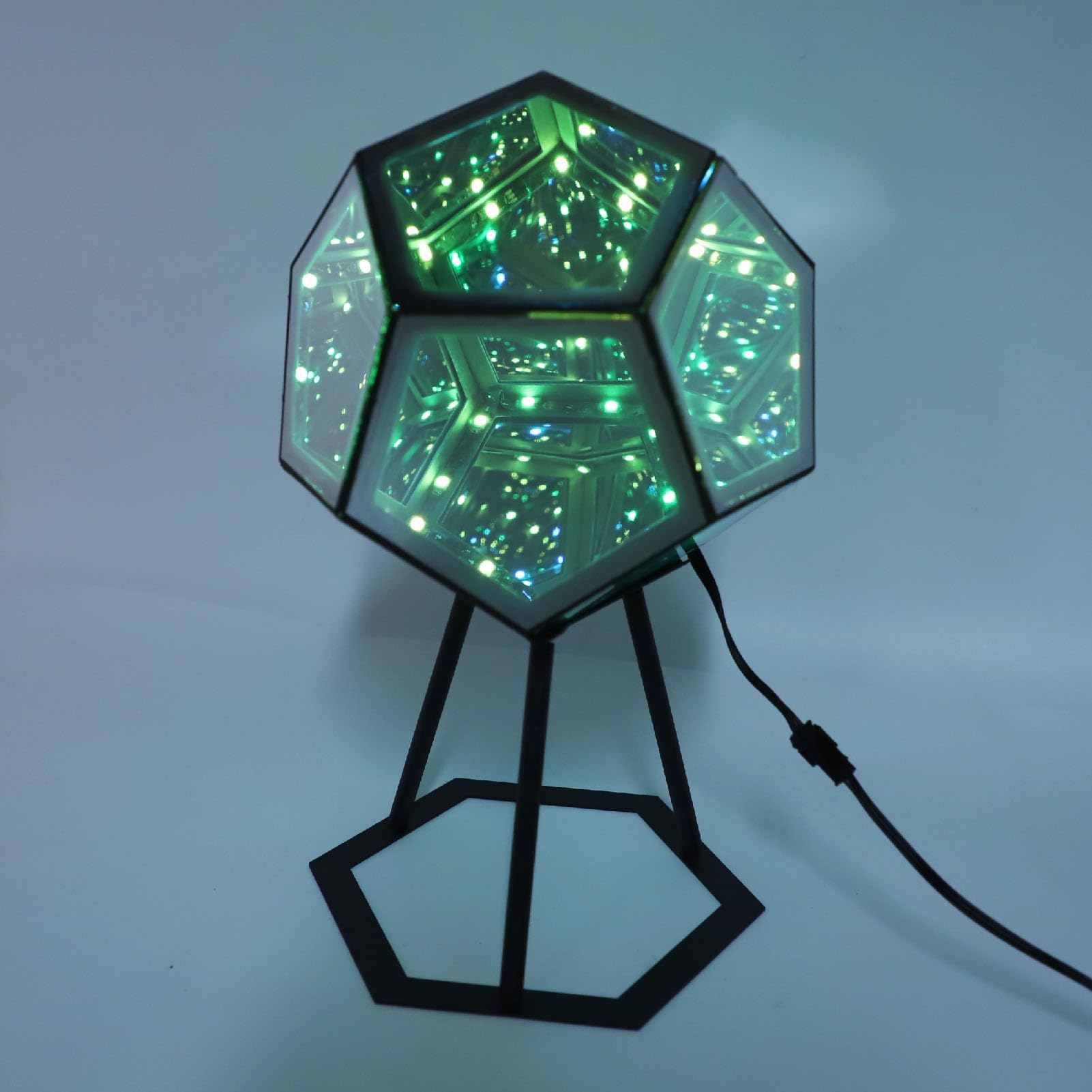 Luce Notturna Dodecaedro Alimentata Tramite USB Che Cambia Colore con Telecomando per L'home Office