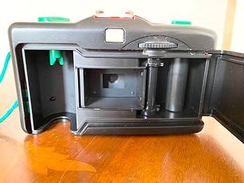 激レア【新品未使用】カーネルサンダース カメラ ケンタッキー 2025年最新】カーネルプチカメラの人気アイテム - メルカリ