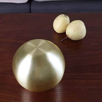 金色の花模様の金属製花瓶 Amazon.co.jp: 都市工坊 高級金属