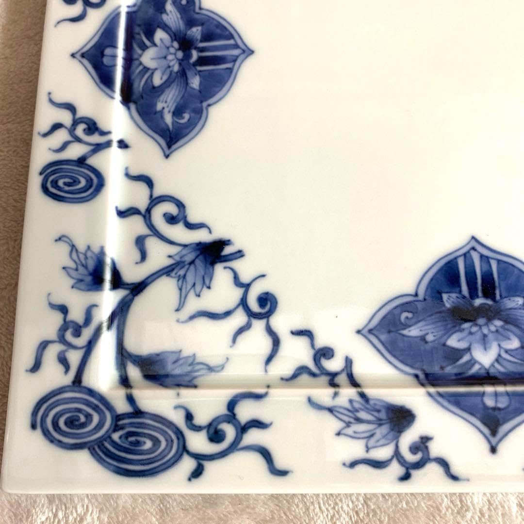 有田焼 宝泉窯：パール波ピンク スクエアディナープレート☆ 有田焼 宝泉窯：パール波ピンク スクエアディナープレート☆