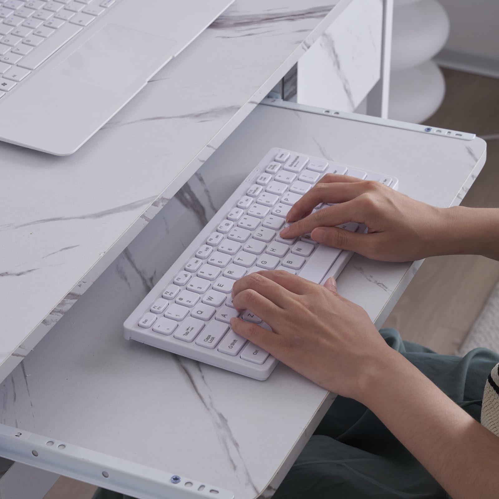 ホワイト パソコンデスク Amazon | パソコンデスク キーボードスライダー付き 幅85 cm