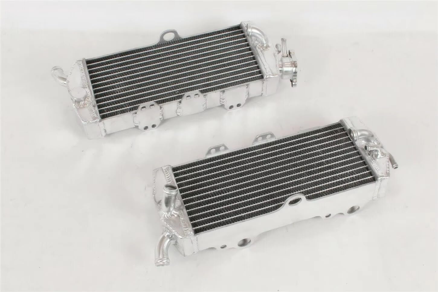 Intercooler samochodowy Do 400 620 625 640 660 1994-2007 przygoda II