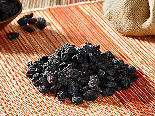 Image of Amazon Brand - Vedaka Premium Pumpkin Seeds, 200g & Amazon Brand - Vedaka Premium Black Raisins, 200g
