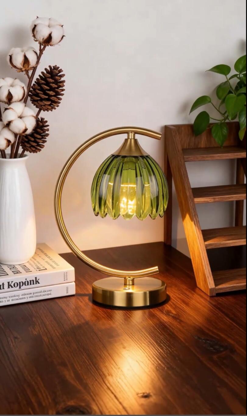 Image of Shenmoyl Tulip Table Lamp, 5200mAh Cordless Touch Control Table Lamp with 3 Color Temps & Stepless Dimming, Rechargeable Battery Table Lamp for Living Room, Bedroom, Office, Shelf (Green Tulip)