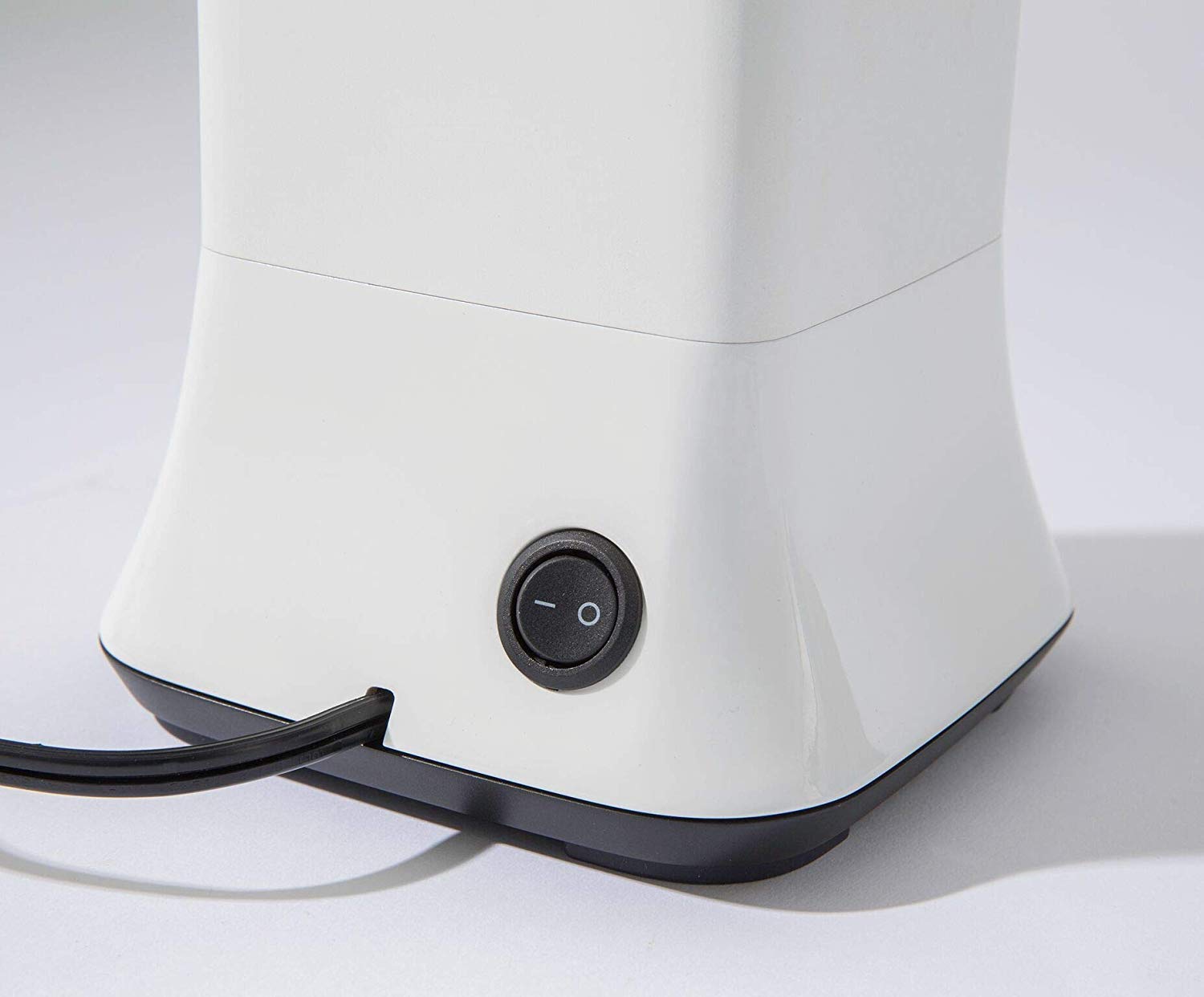 Smith's 50927 - Afilador de cuchillos eléctrico de una sola ranura, color blanco