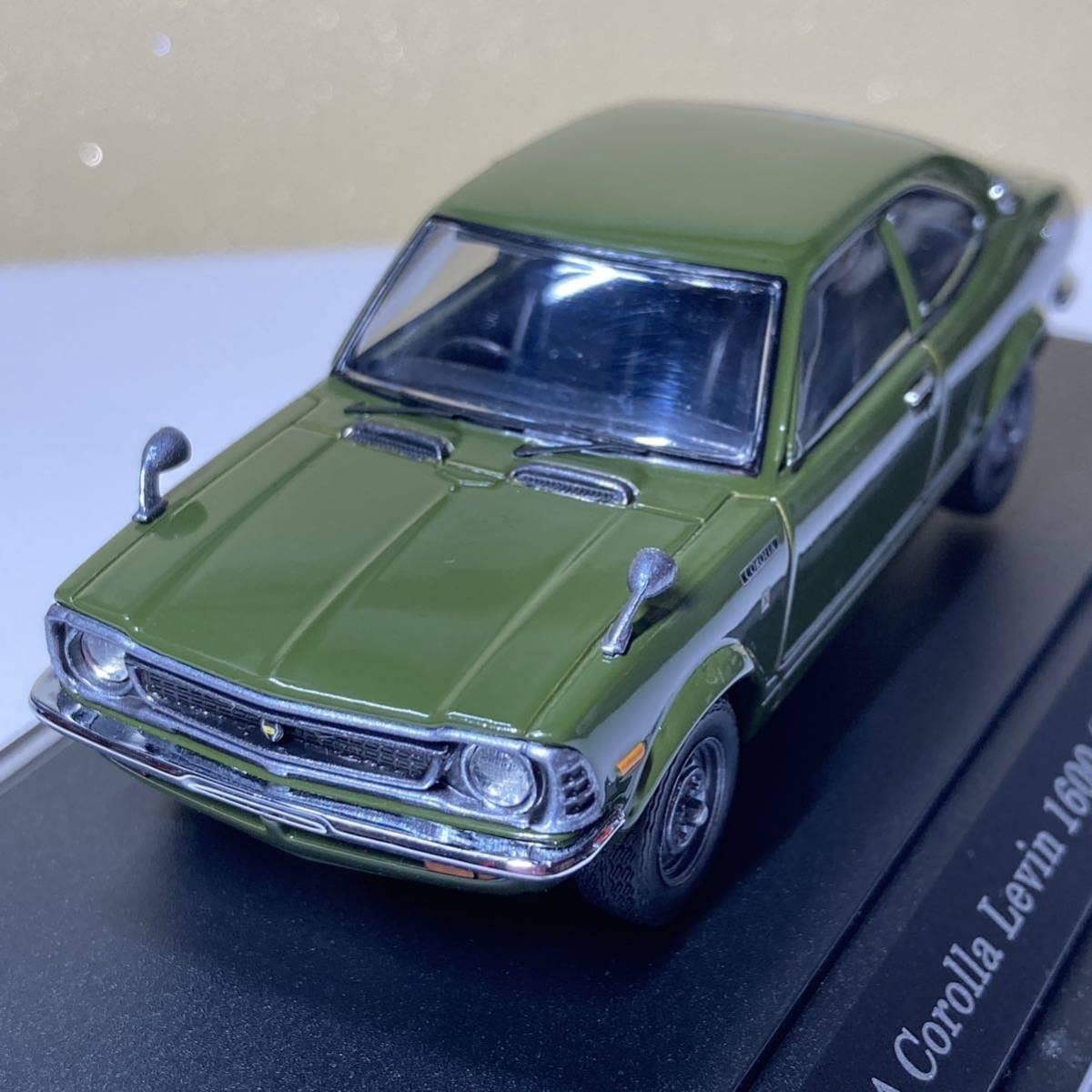 Amazon.co.jp: 1/43 エブロ トヨタ カローラ レビン 1600 TE27 1972