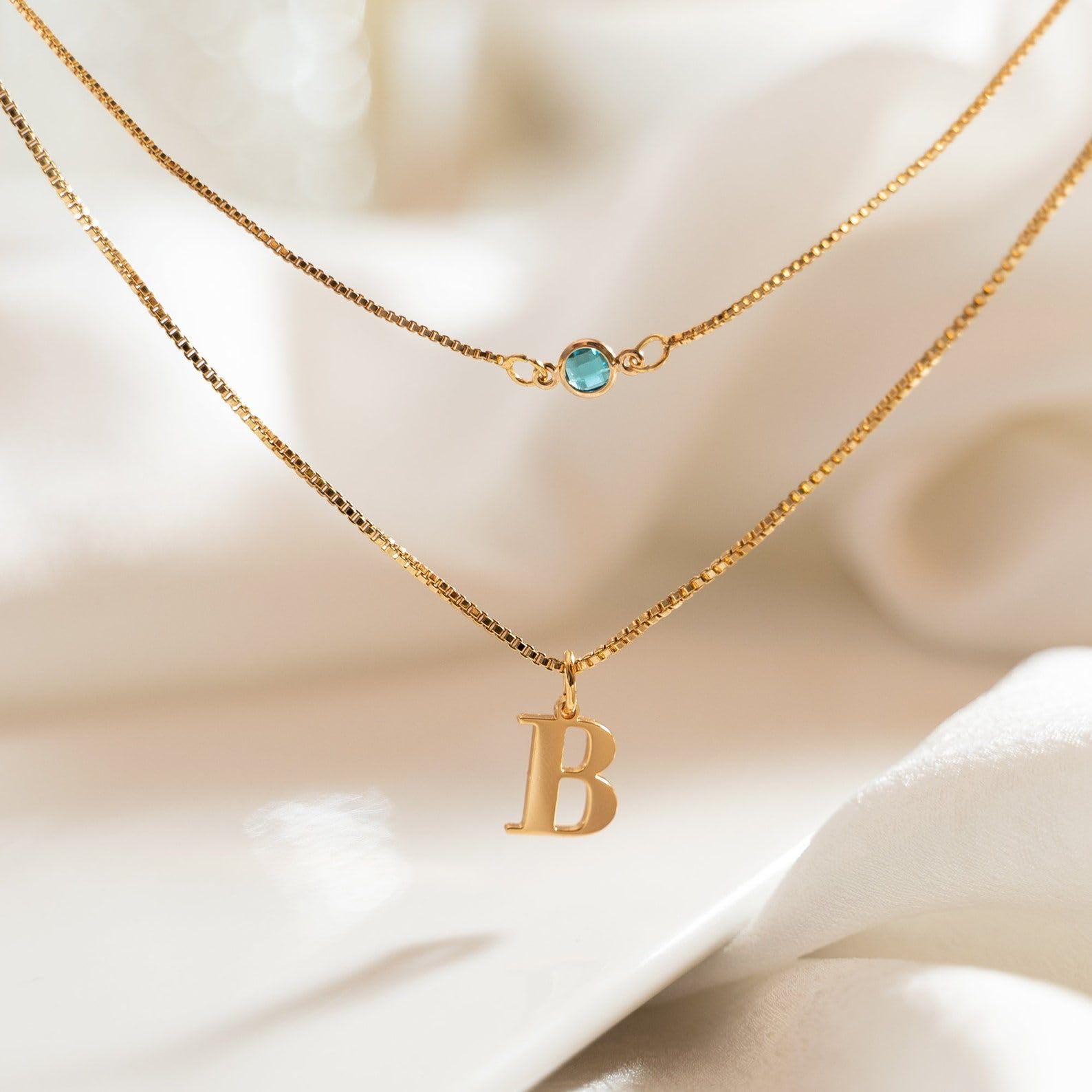 Personalizzato collana con iniziale con pietra portafortuna, su misura a strati pietra portafortuna collana con iniziale, due a strati Natale per lei