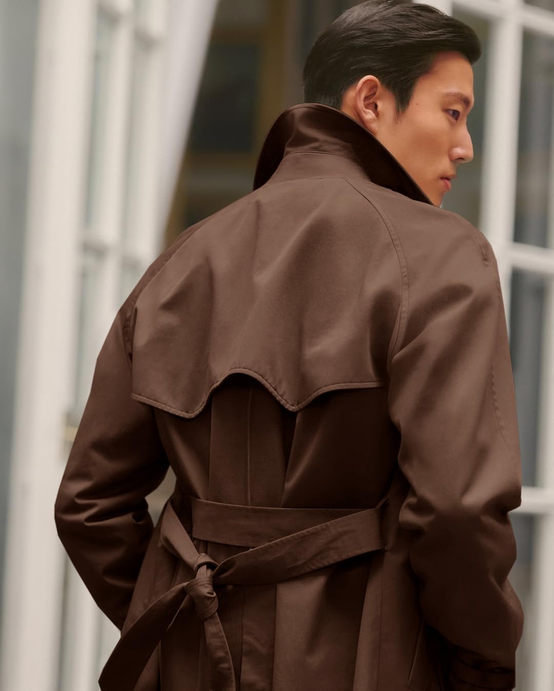 Runcati Sobretudo masculino trench coat transpassado lapela entalhada casual com cinto corta-vento outono clássico casaco longo em promoção! Veja a oferta e mais achadinhos de Alfaiataria & Formal 2 Hoje é o melhor dia para comprar Runcati Sobretudo masculino trench coat transpassado lapela entalhada casual com cinto corta-vento outono clássico casaco longo com aquele preço maroto! Promoção! Aproveite a oferta! 2