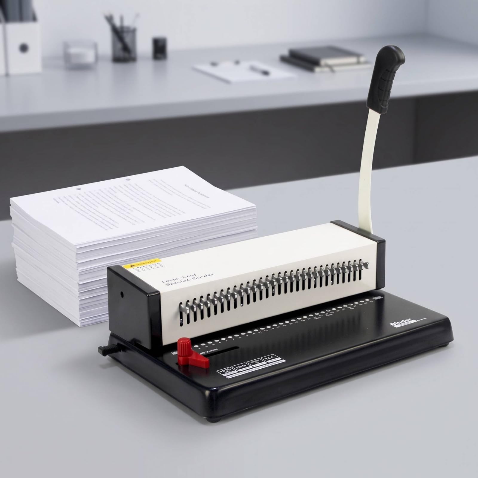 Perforatrice da Tavolo Pratica Perforatore a Leva Maneggevole Perforatrice con Guida di Formato per Ufficio, Scuola, A5（22孔）