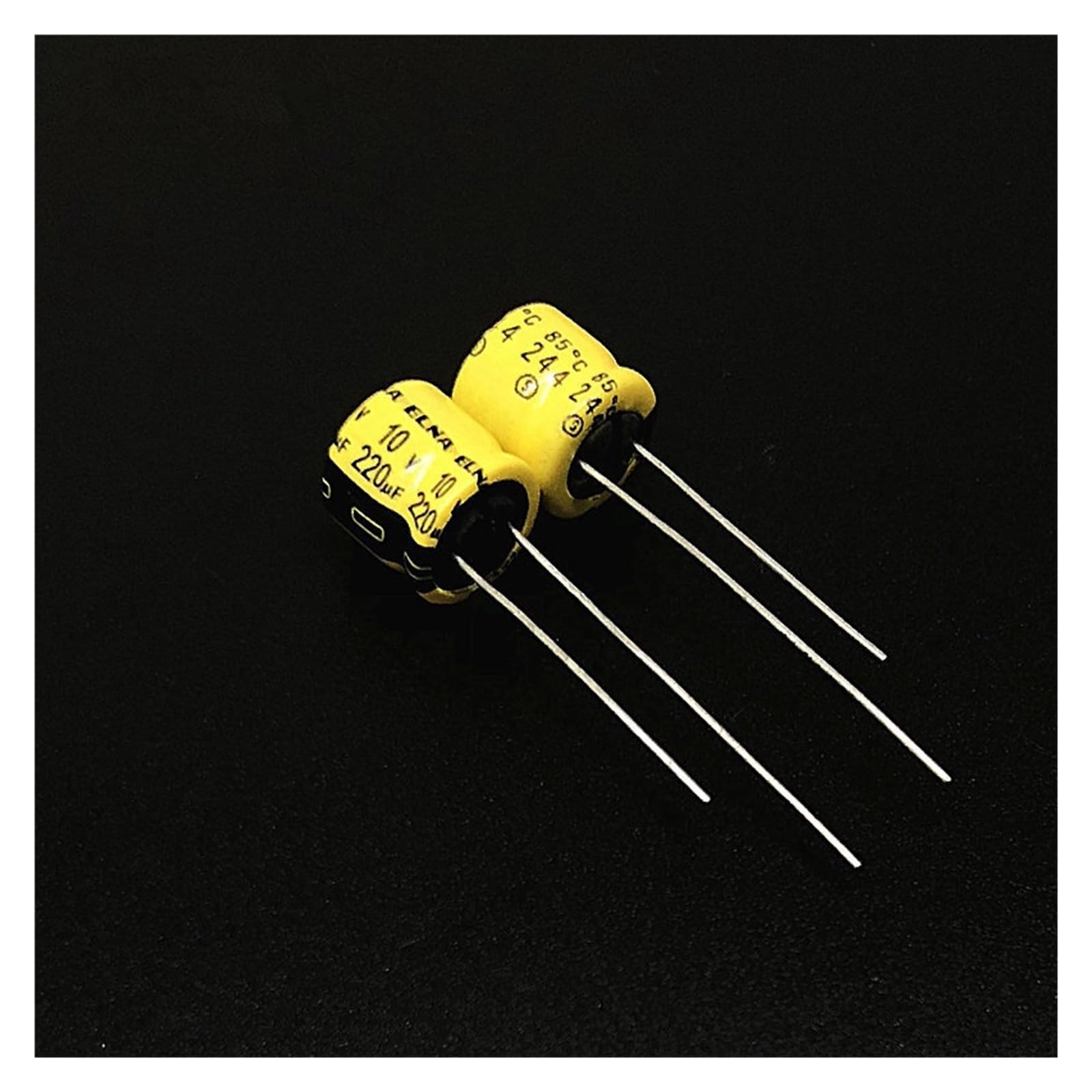 Condensateur audio 220uF 10V jaune 8x7mm pour réparation de haut-parleur et radio