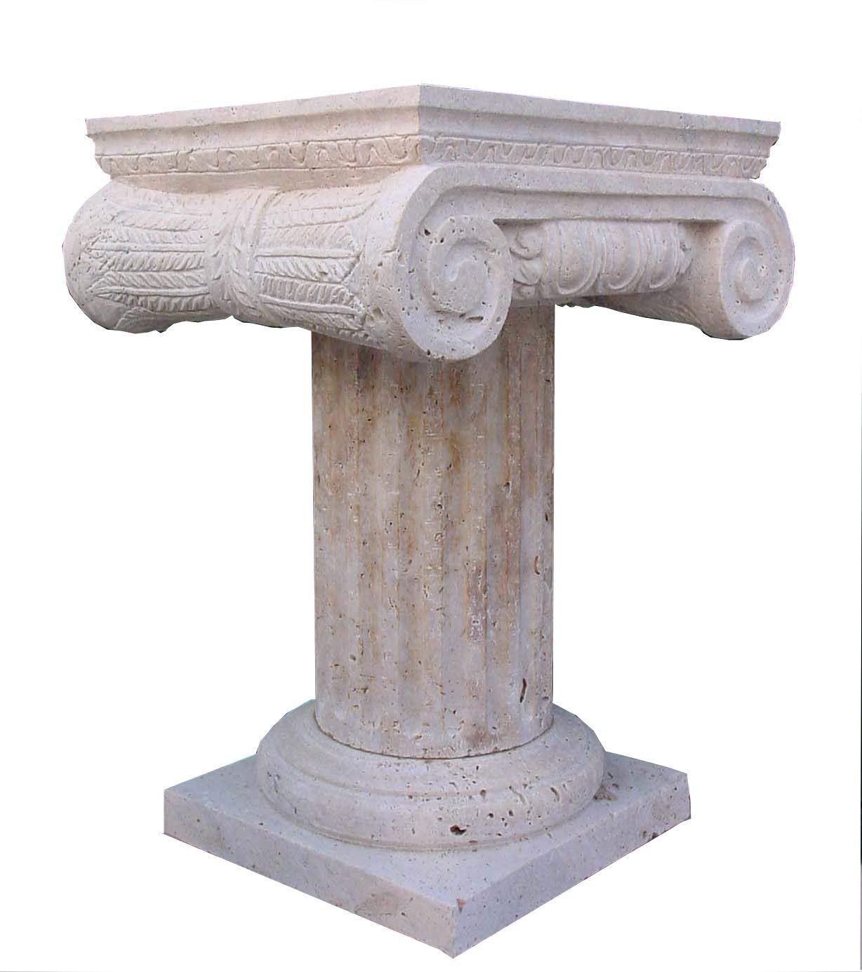 Columna de mármol Travertino Baja, Medidas 50x74cm, Peso 225 kg. Trabajada a Mano