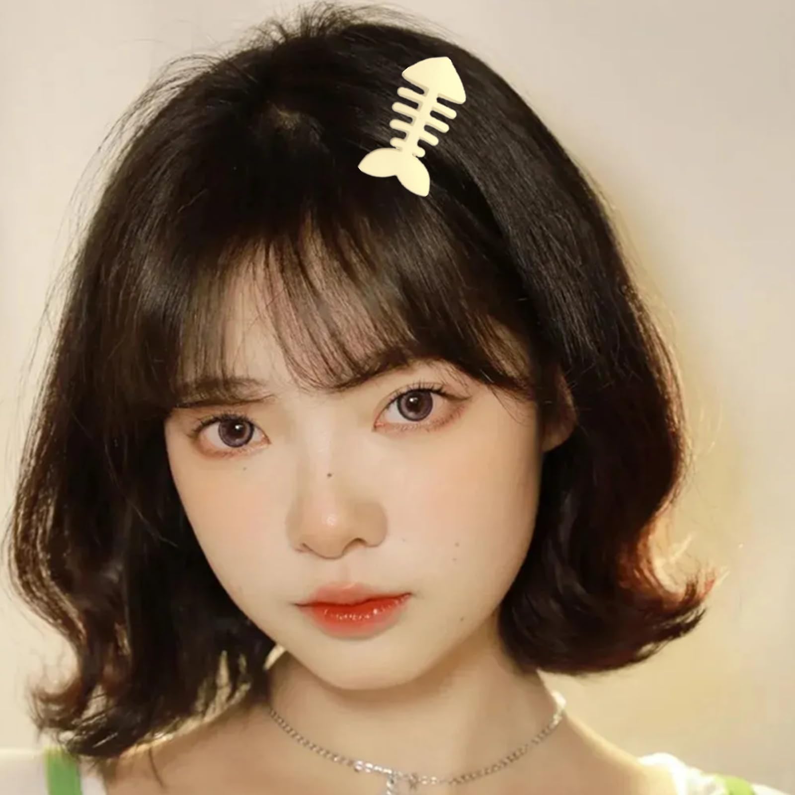 4 Packs Fish Bone Hair Clips, Cute Fish Shaped Hair Barrettes for Women Girls, Geometric Hairpins Hair Accessories Fishbone Alligator Hair Clips for Teen Girls