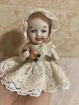 アンティーク　ビスクドール　レトロ　ベビー　ドール Amazon.co.jp: 手の平サイズの赤ちゃん＆ミニベア オールビスク