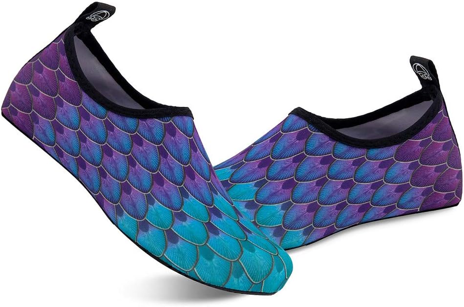 The barefoot design of WateLves water shoes allows for a natural feel and enhanced balance while engaging in water activities. The stretchy and breathable fabric ensures a snug and comfortable fit, preventing chafing and blisters. With their compact and foldable design, these aqua socks are easy to pack and carry for on-the-go use, making them a convenient and versatile choice for outdoor adventures.