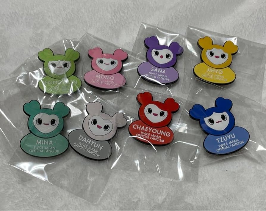 Amazon.co.jp: twice ペンライト リング ラブリー : おもちゃ