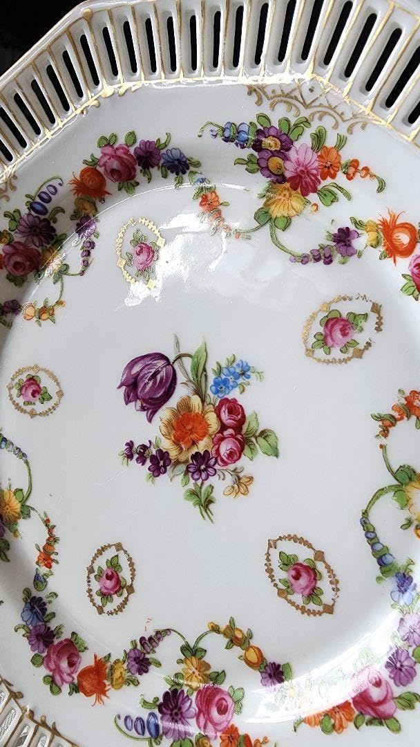 シューマン ババリア ピアス プレートドレスデン フラワー ガーランド Amazon.co.jp: シューマン ババリア ピアス プレートドレスデン