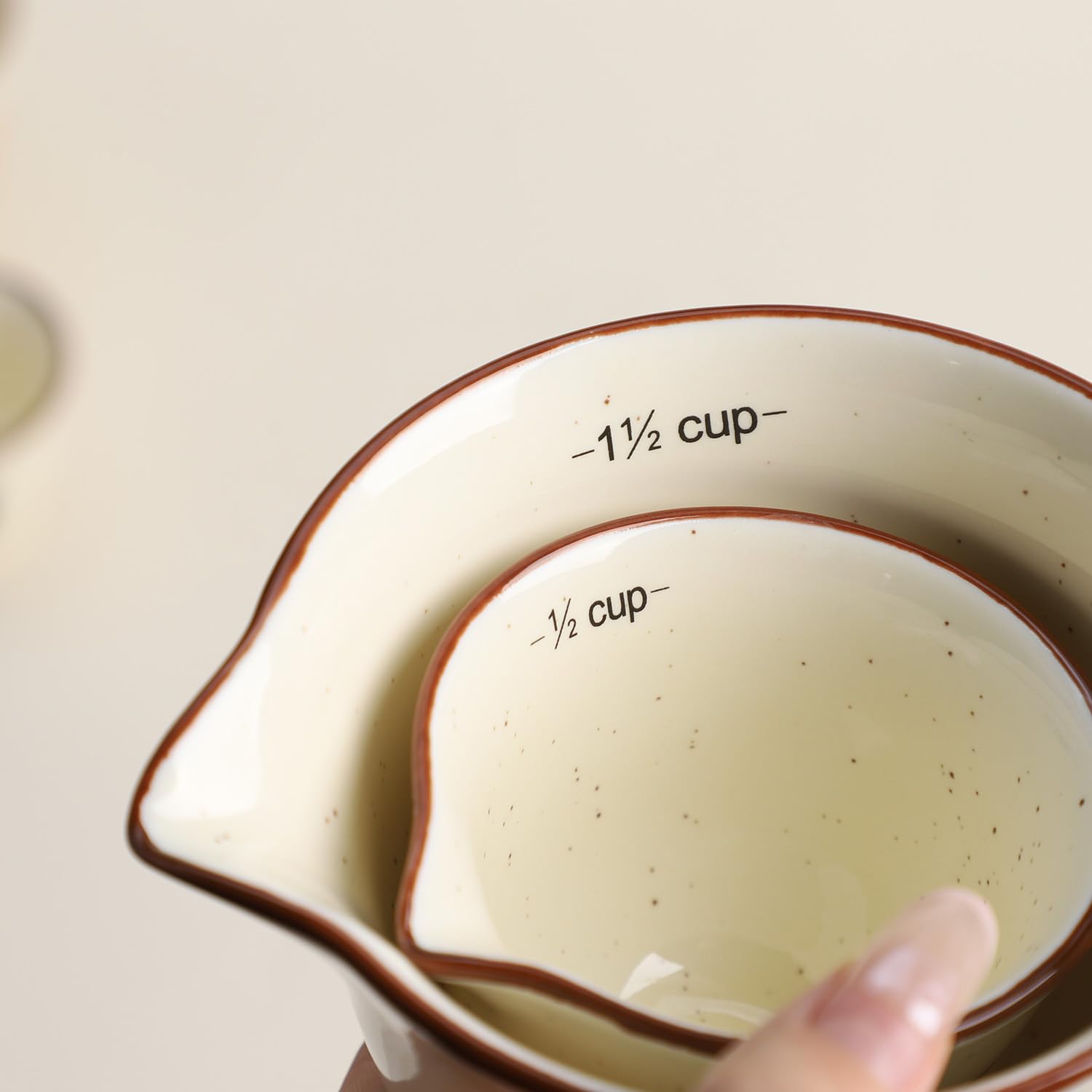 Sizikato Set di misurini in ceramica, 4 tazze in ceramica per cucinare e cuocere, simpatici motivi di animali