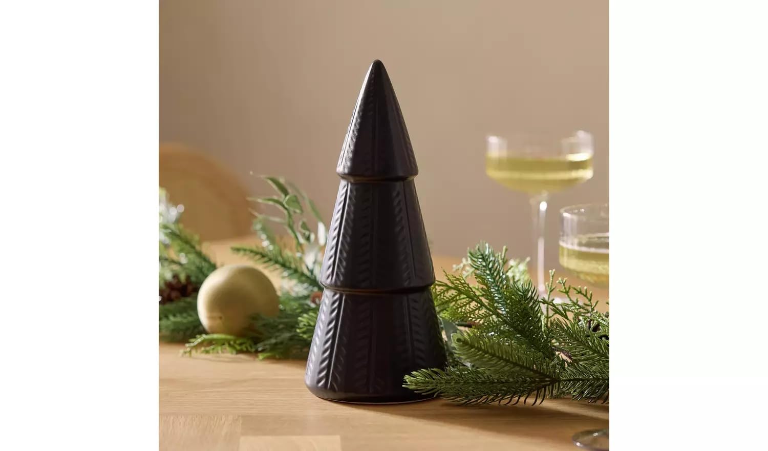 Aidni Black Ceramic Christmas Tree Table Decoration