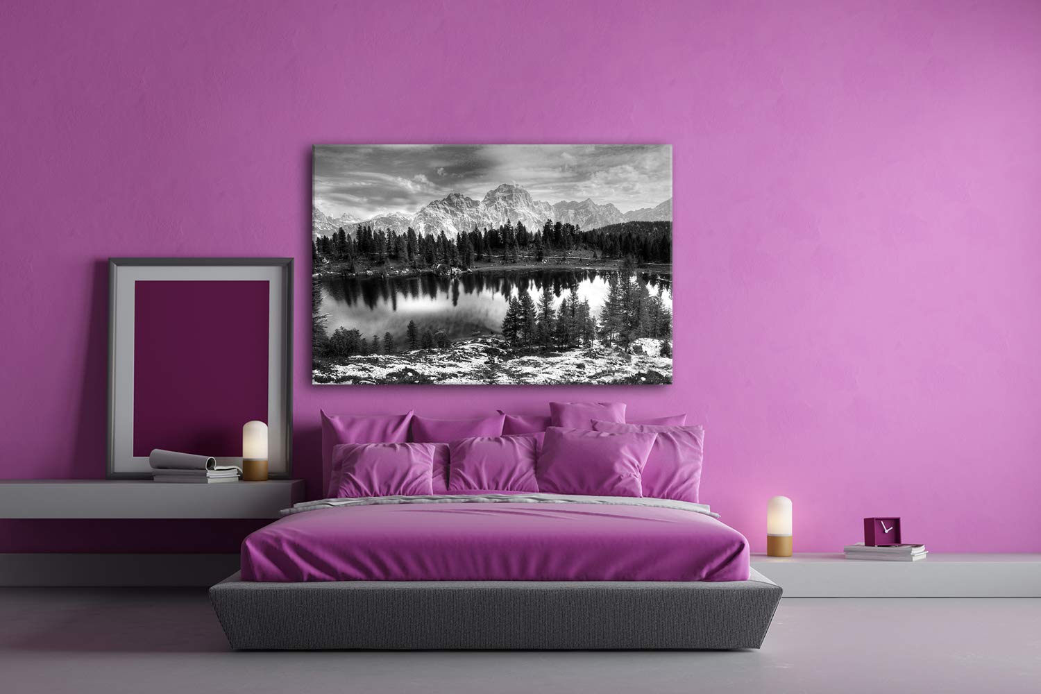 Leinwandbild Zauberhafter See in den Bergen – Stille im Herzen der Natur Format: 120x80 cm Effekt: Schwarz&Weiß XXL Kunstdruck Bild auf Keilrahmen/Wandbild/Wohnzimmer Deko