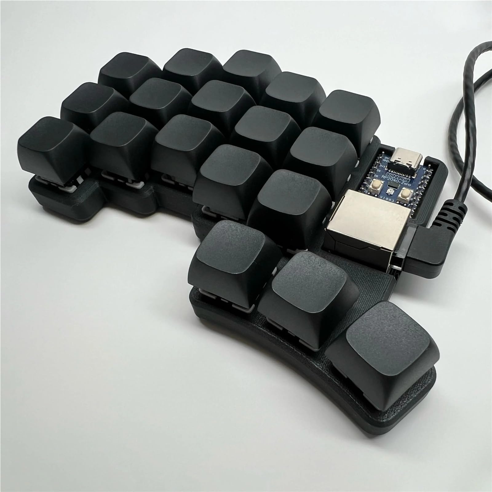Kompatibel mit Cheapino V2 Split Wired MX Silent Kit | Vorgelöteter Split ergo. QMK/Fläschchen. MX-Silent-Schalter.(Gray Wood)